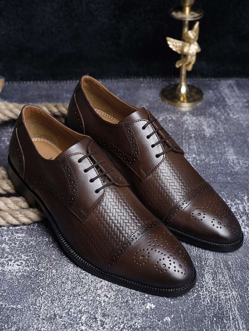 men solid lace up brogues
