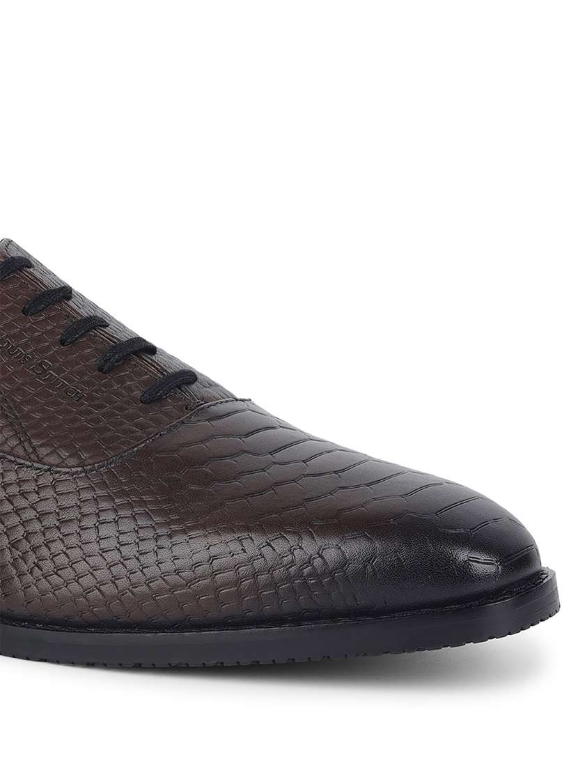 men textured lace-up oxford formal shoes - 21748107 -  Standard Image - 4