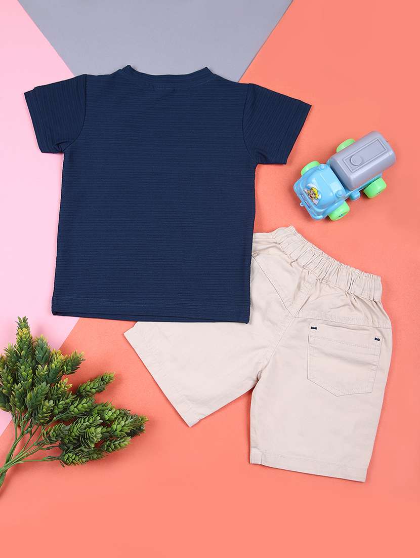 boys printed t-shirt & shorts casual wear set - 21748221 -  Standard Image - 1