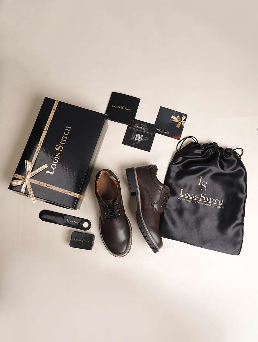 men solid lace up hiking boots - 21748404 -  Standard Image - 4