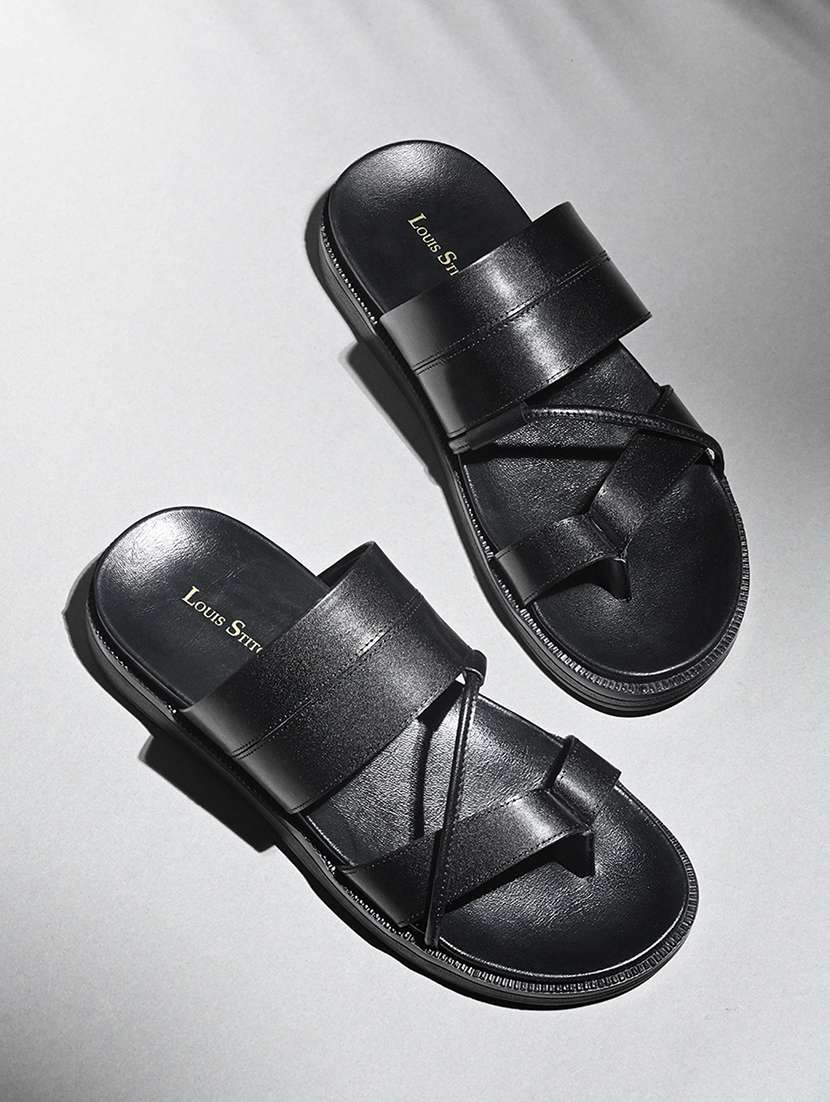 men solid one toe sandals - 21748476 -  Standard Image - 1