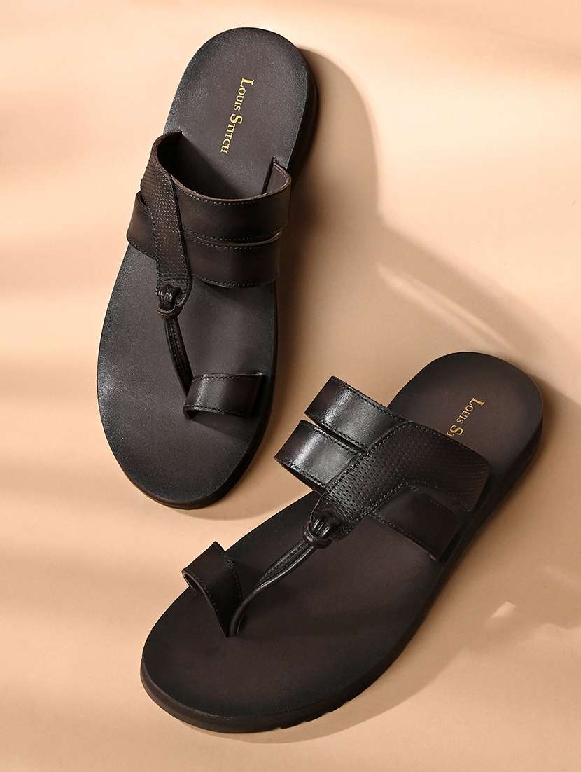 men solid one toe sandal - 21748478 - Standard Image - 1