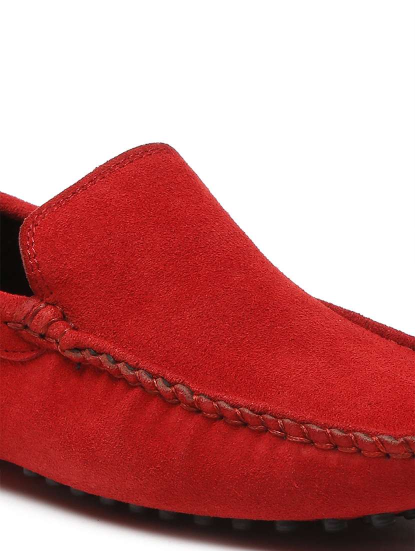men solid slip on loafers - 21748512 - Standard Image - 4