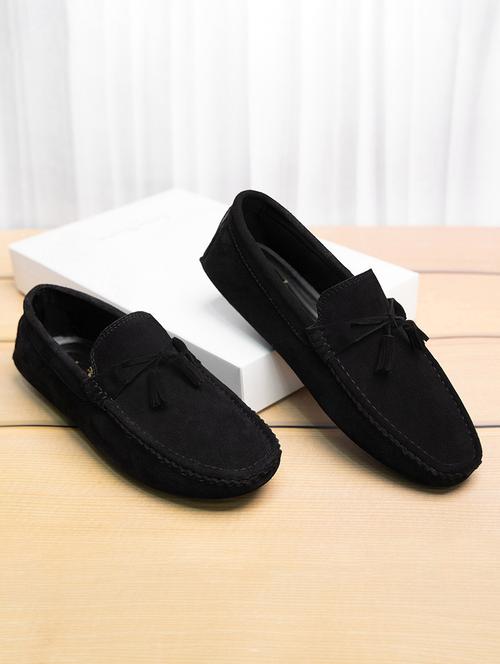 men solid slip on tassel detailed loafers - 21748520 -  Standard Image - 0