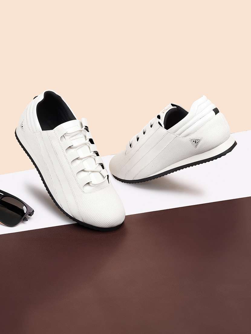 white lace up sneakers - 21748573 -  Zoom Image - 0