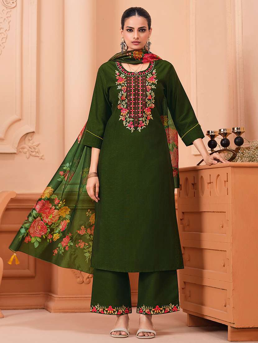 women three quarter sleeve kurta palazzo with dupatta set