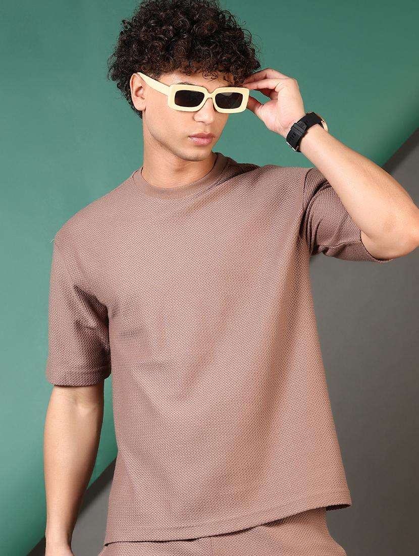 men solid mid rise regular fit shorts - 21749812 -  Standard Image - 1