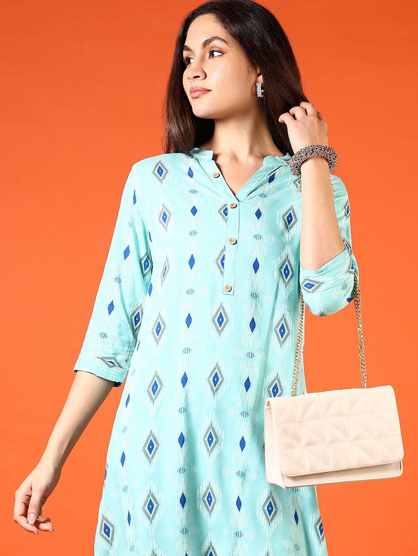 women ai aqua three quarter sleeve straight kurta - 21749968 -  Standard Image - 1