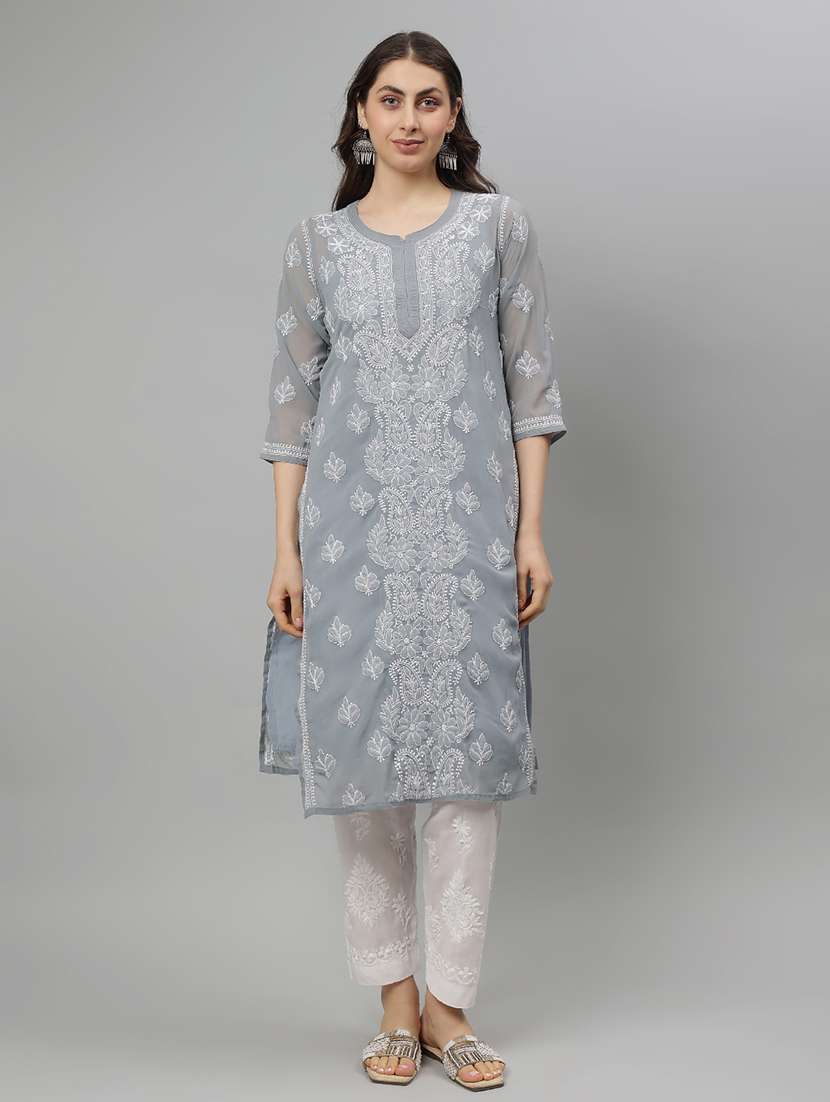 women three quarter sleeve straight chikankari kurta - 21750173 - Standard Image - 4