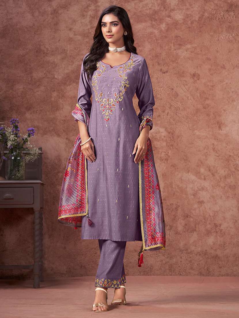 women three quarter sleeve kurta pant with dupatta set