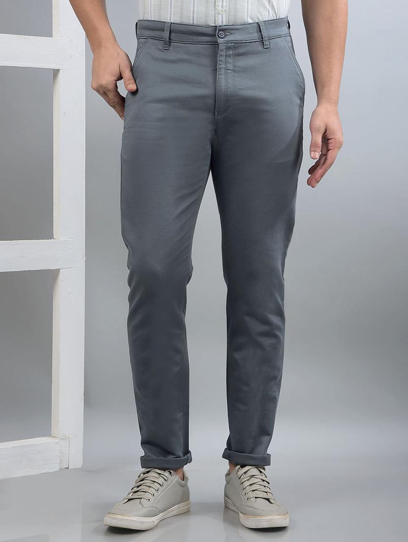 men solid mid rise chinos  