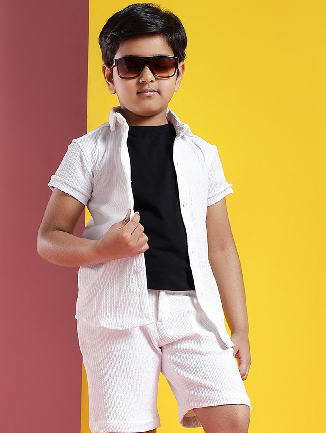 boys printed short sleeves shirt and shorts set - 21750849 - Standard Image - 4