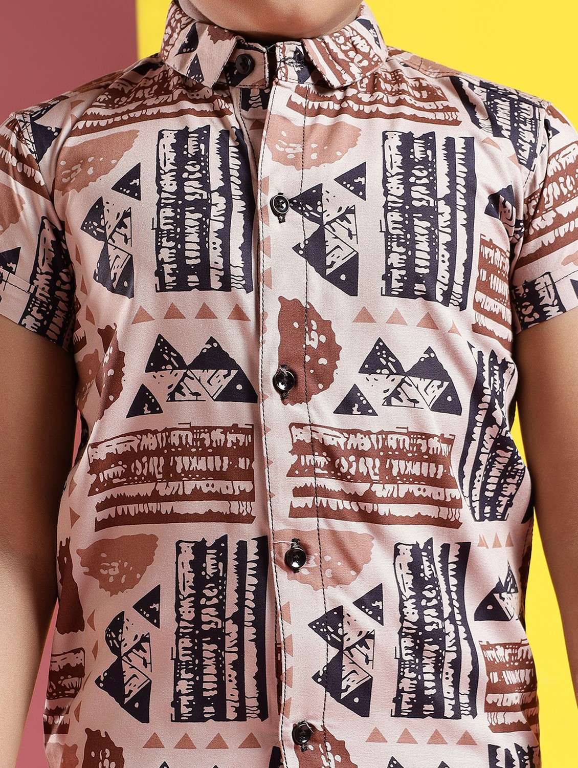 boys printed short sleeves co-ords set - 21750862 -  Standard Image - 4