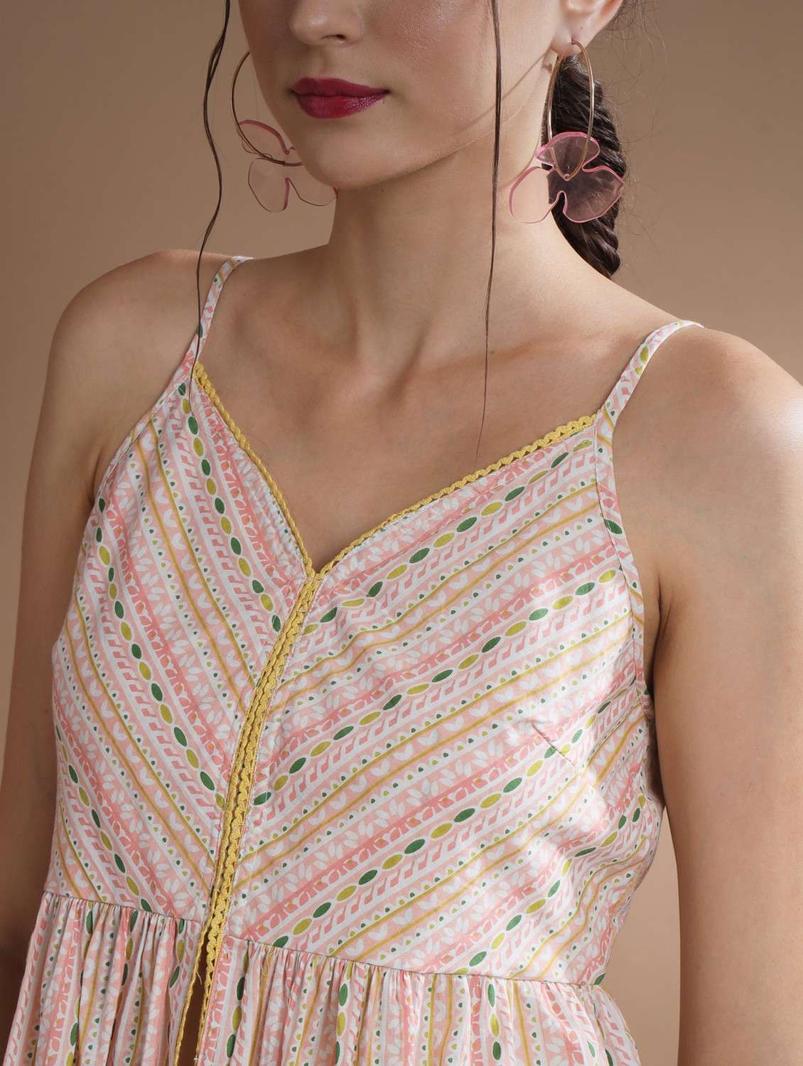 women multi color printed sweetheart neck top - 21750972 -  Standard Image - 4