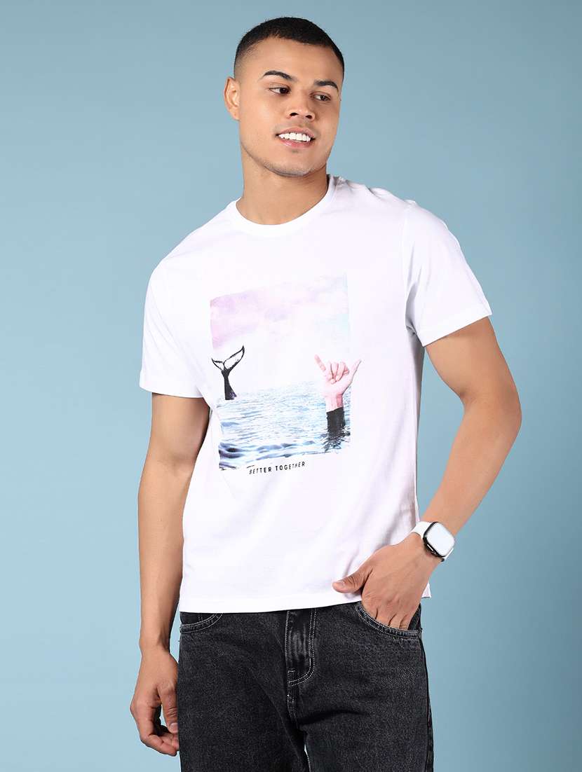 men front print round neck regular fit t-shirt - 21753370 -  Standard Image - 1