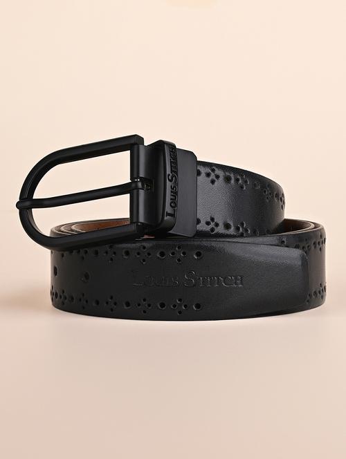 men pin buckle reversible leather belt - 21762001 -  Standard Image - 0