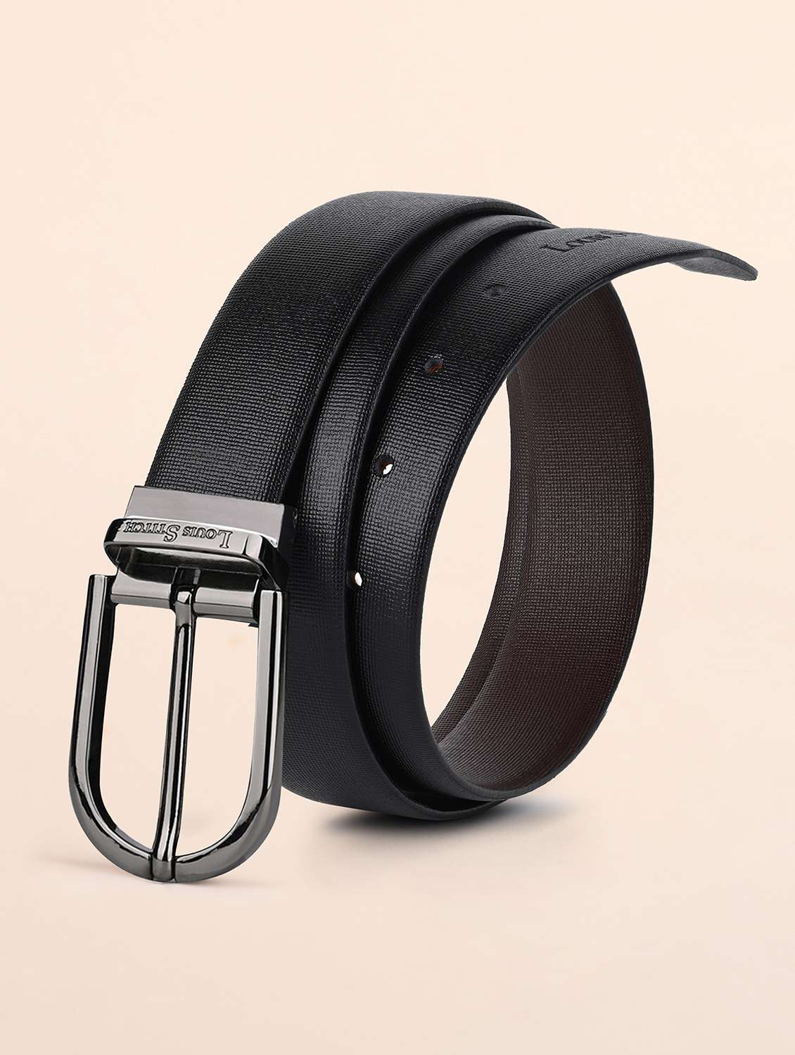 men pin buckle reversible leather belt - 21762052 -  Standard Image - 1