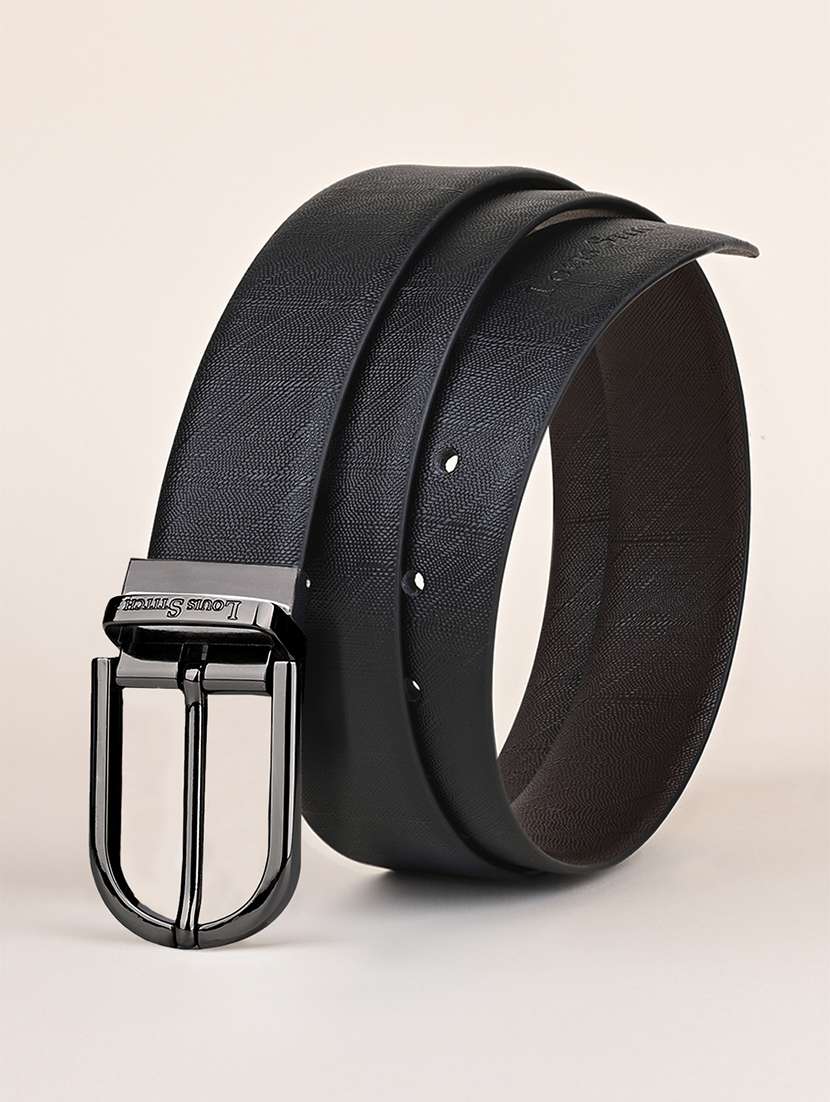 men pin buckle reversible leather belt - 21762121 -  Standard Image - 1