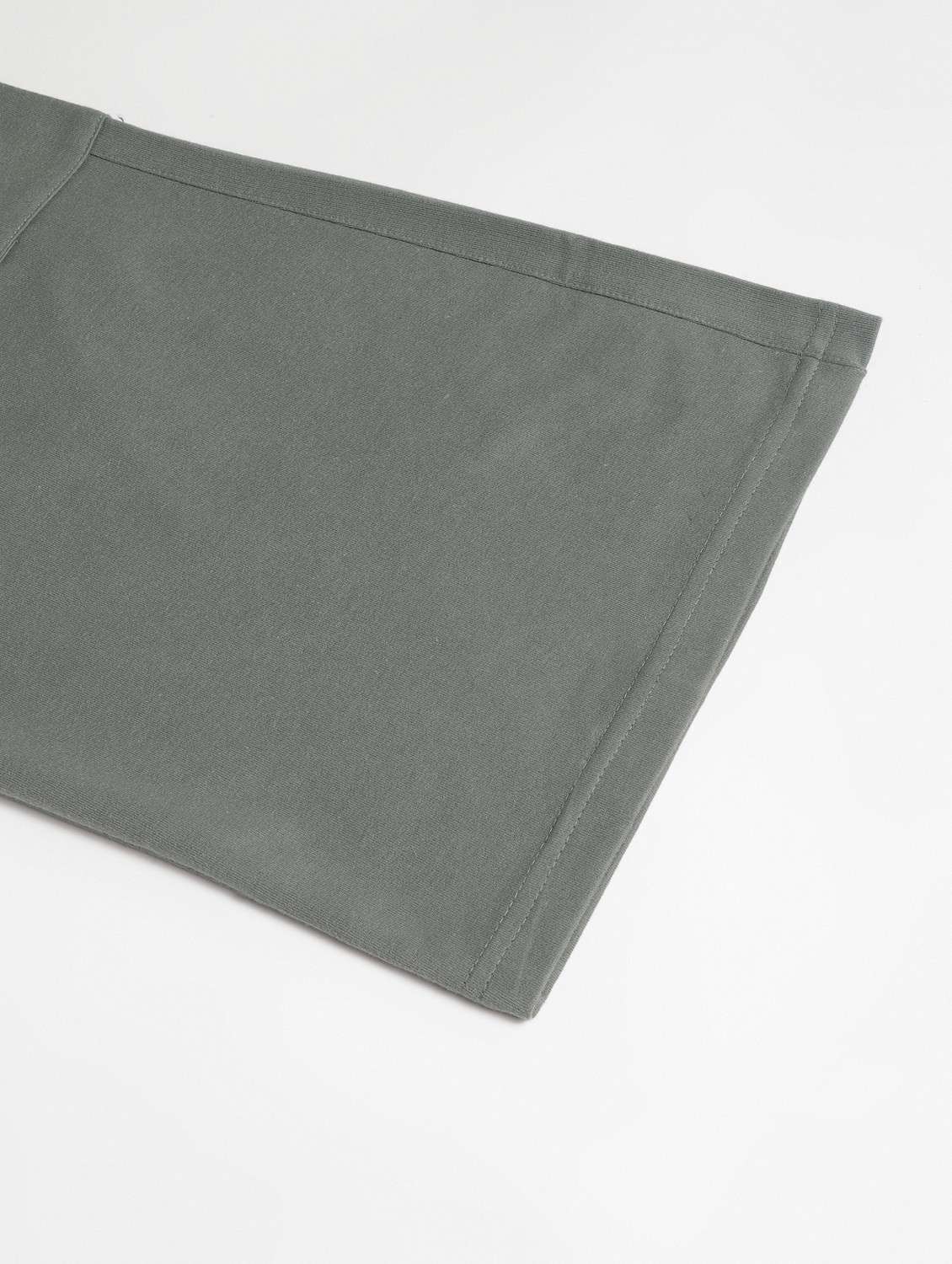 women solid relaxed fit mid rise cargo - 21762255 - Standard Image - 6