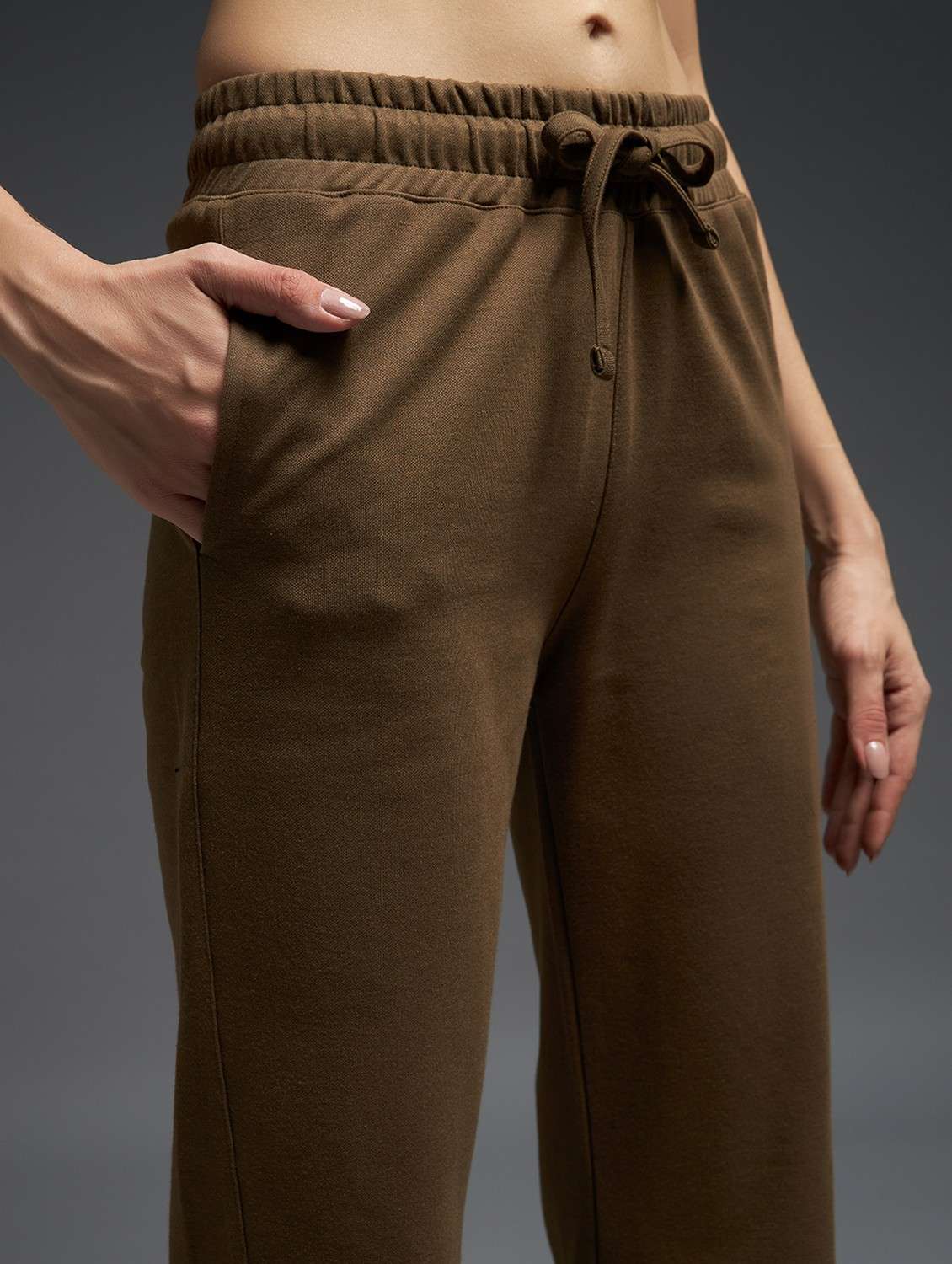 women solid mid rise track pant - 21762321 -  Standard Image - 4