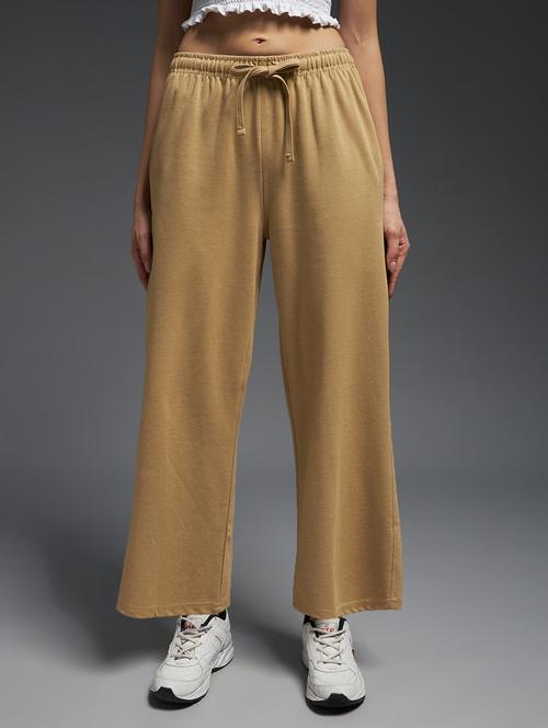 women solid mid rise track pant - 21762354 -  Standard Image - 0