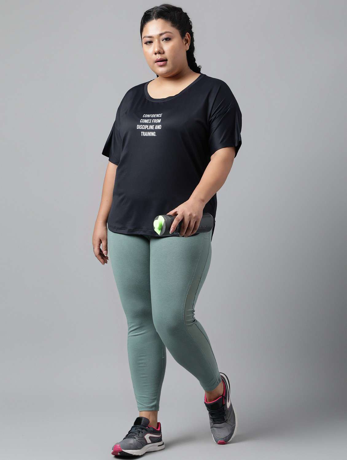 women black typographic round neck t-shirt - 21762443 -  Standard Image - 4