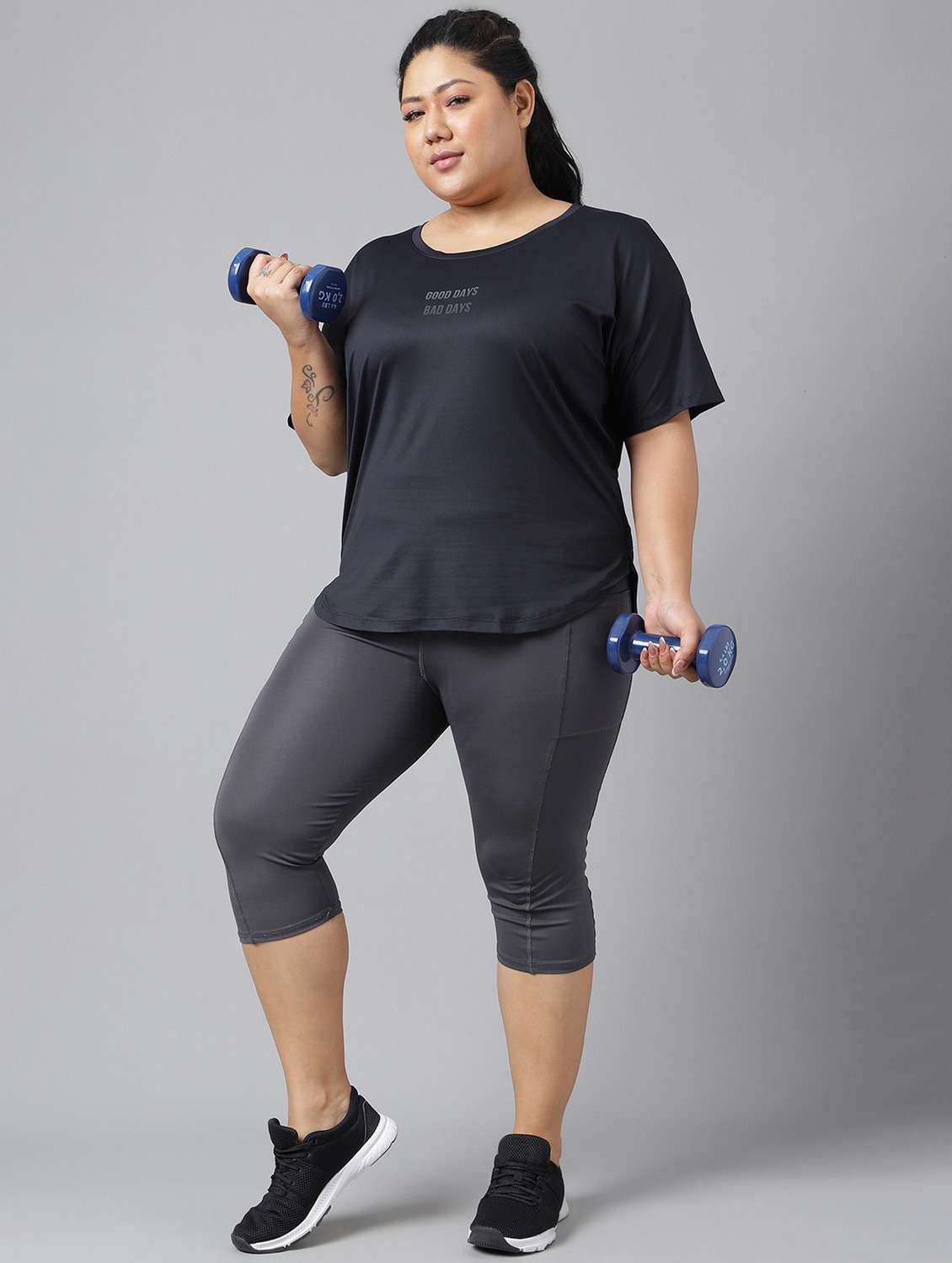 women black typographic round neck t-shirt - 21762449 -  Standard Image - 4