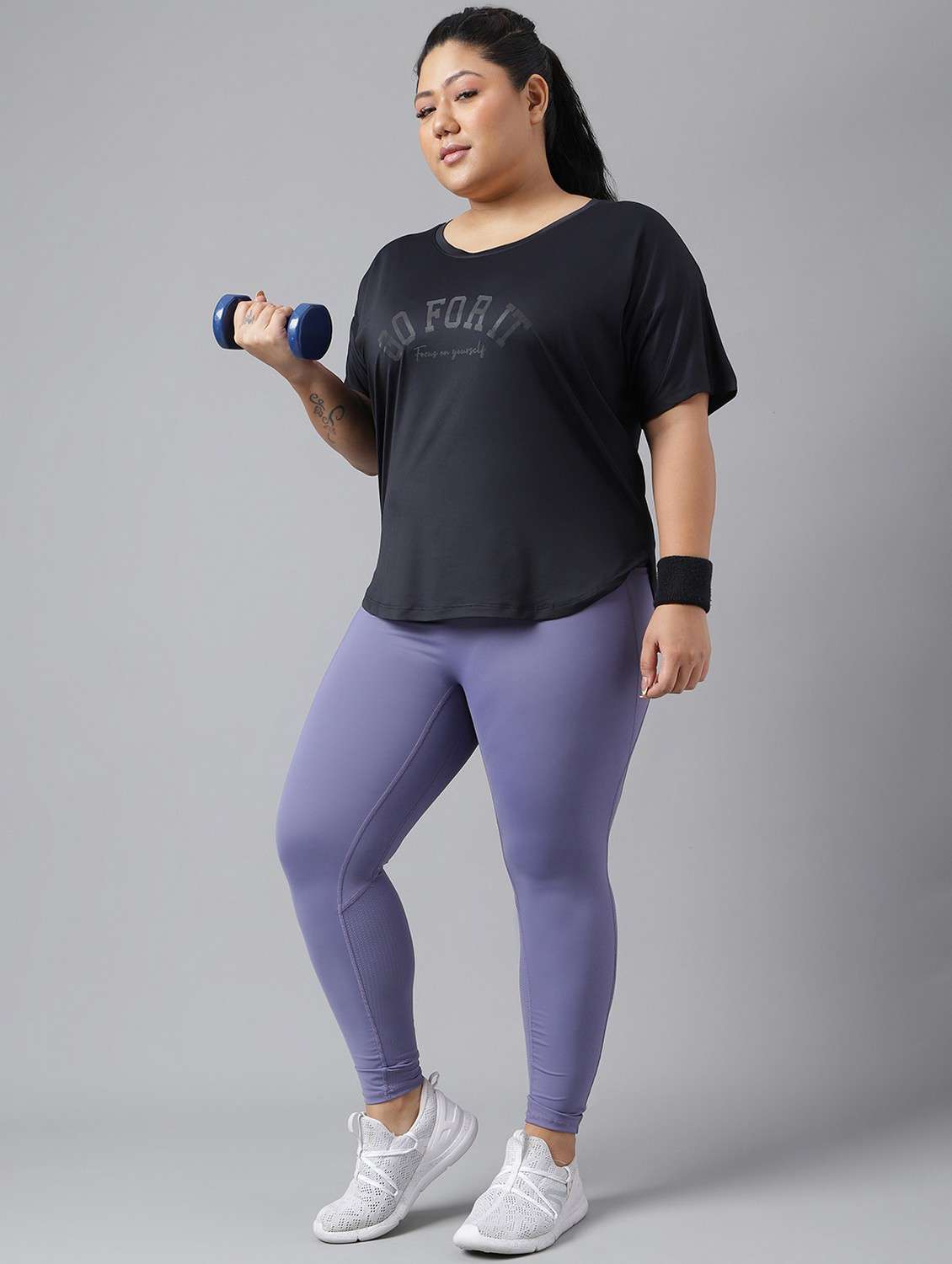 women black typographic round neck t-shirt - 21762455 -  Standard Image - 4