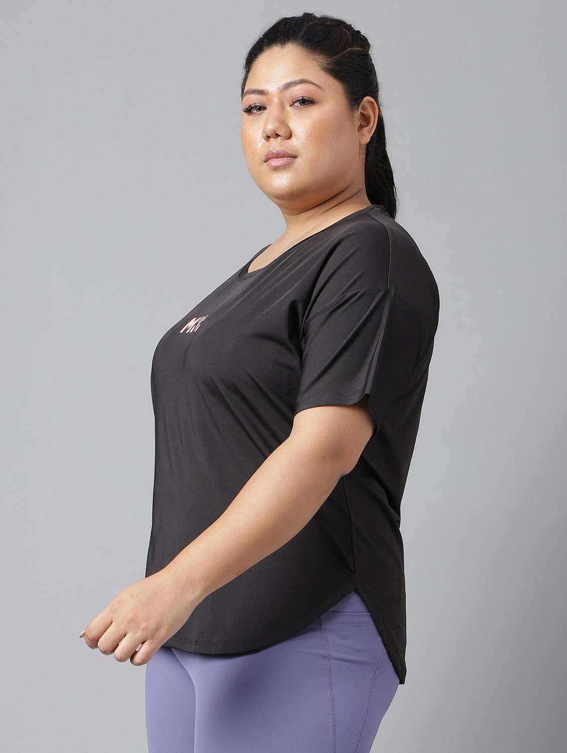 women black typographic round neck t-shirt - 21762468 -  Standard Image - 1