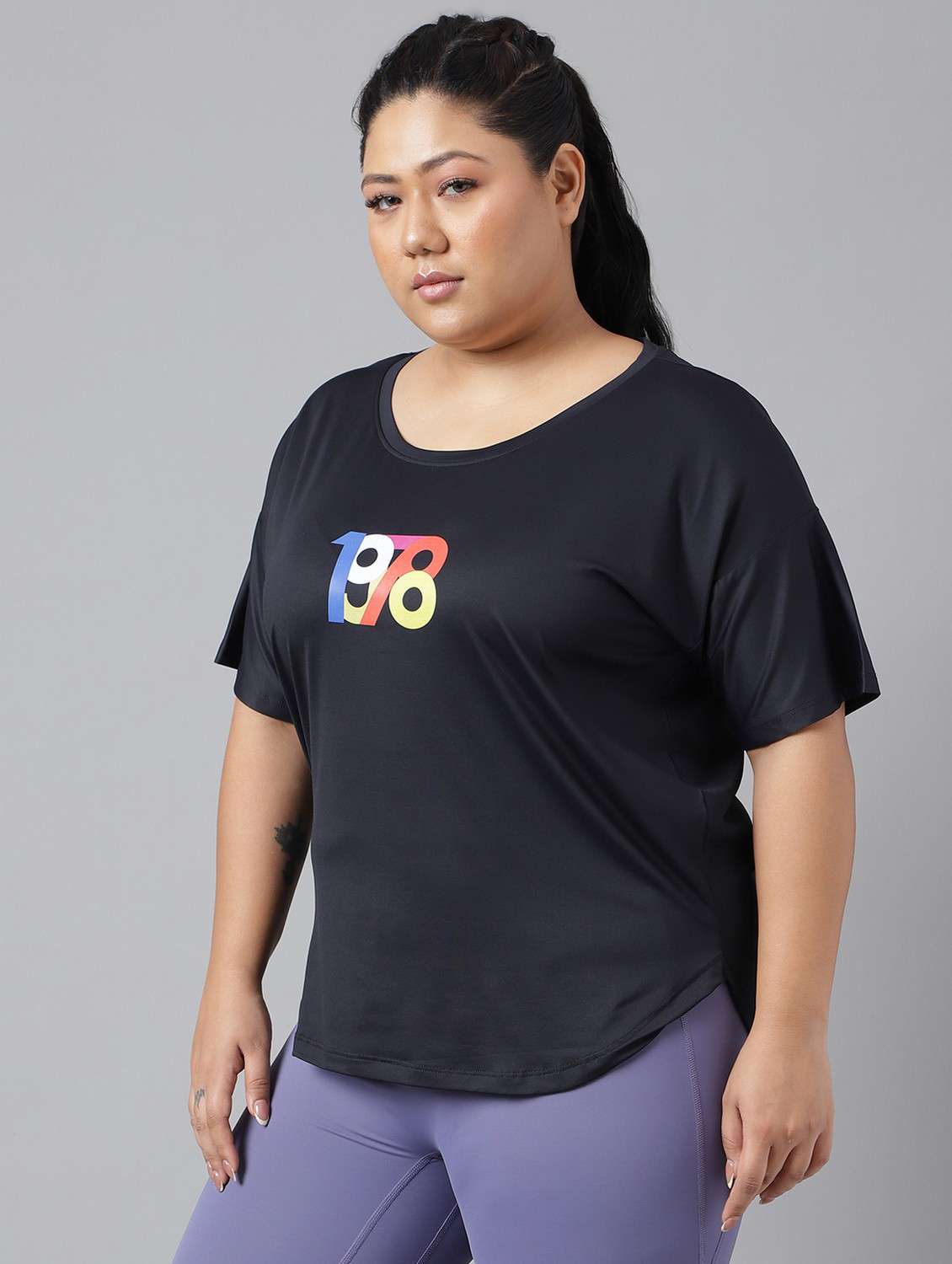 women black typographic round neck t-shirt - 21762469 -  Standard Image - 1