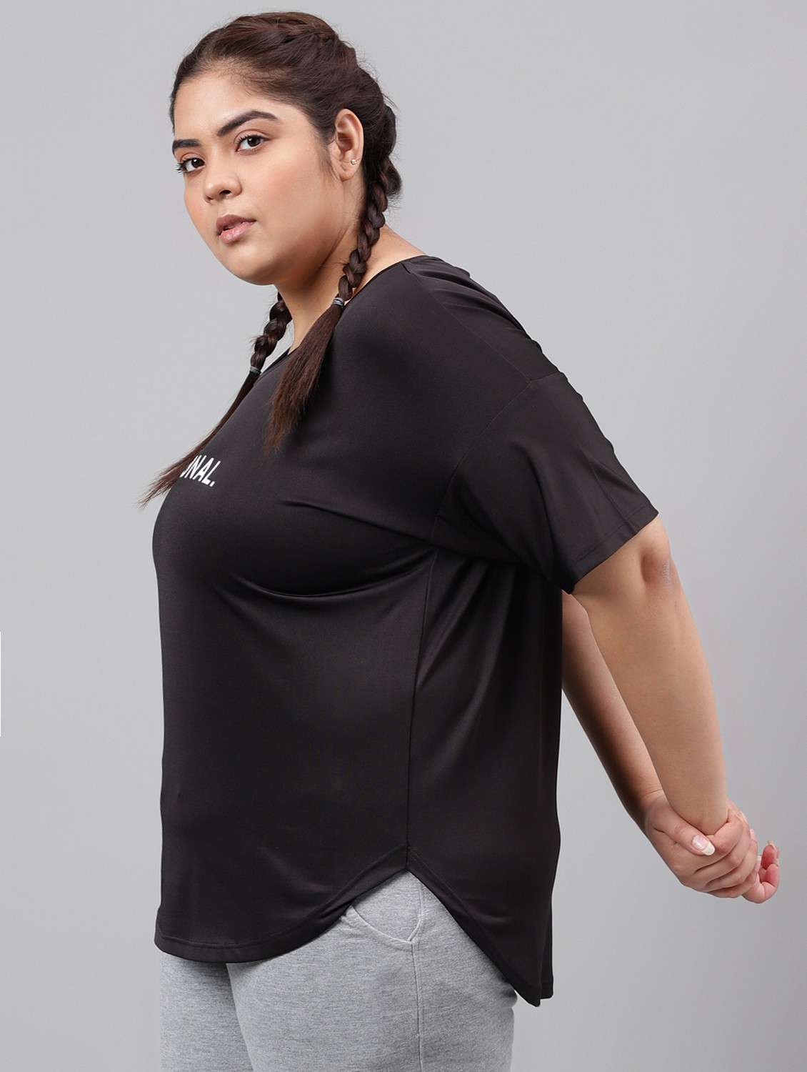 women black typographic round neck t-shirt - 21762488 -  Standard Image - 1