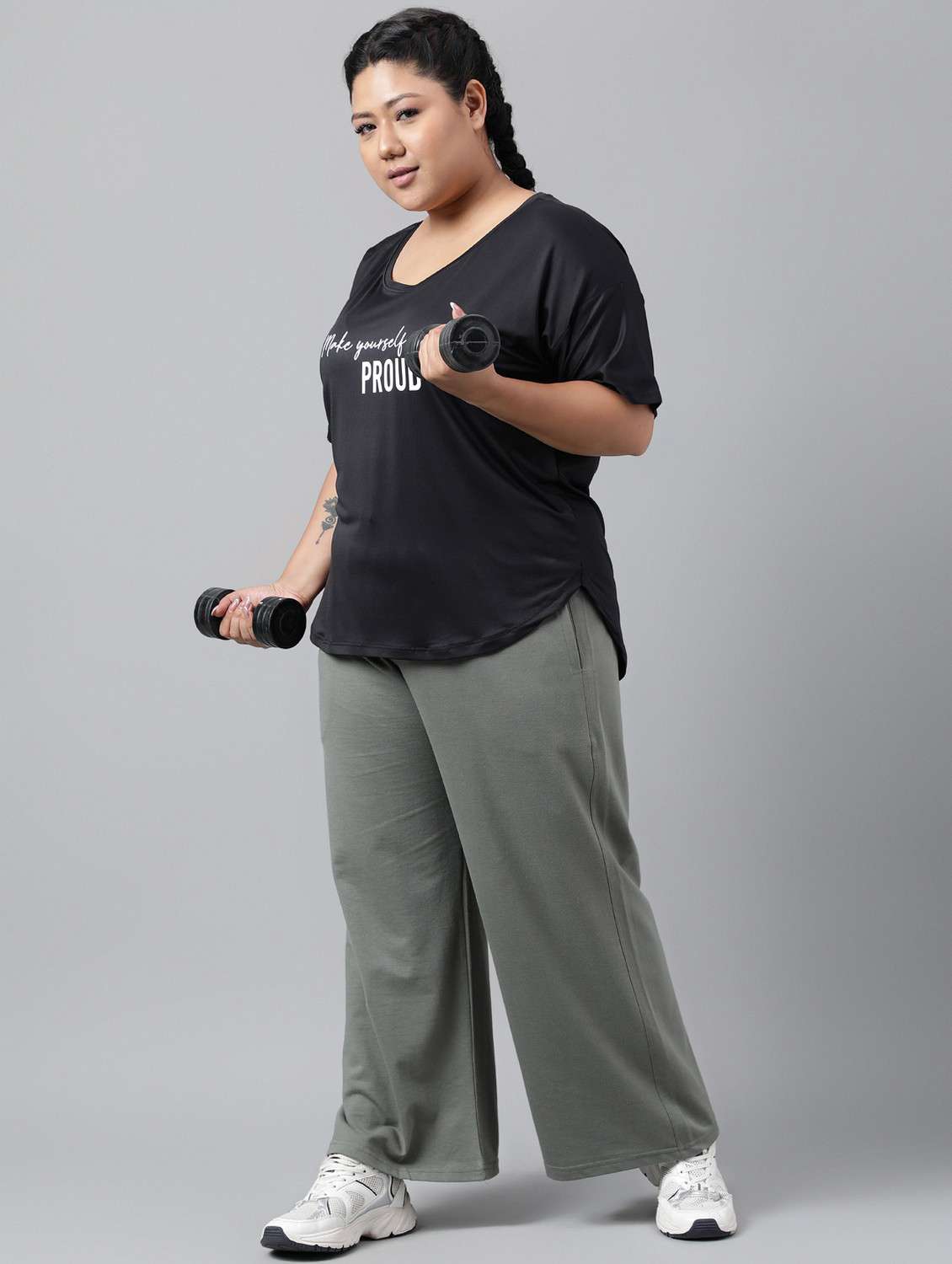 women black typographic round neck t-shirt - 21762521 -  Standard Image - 4