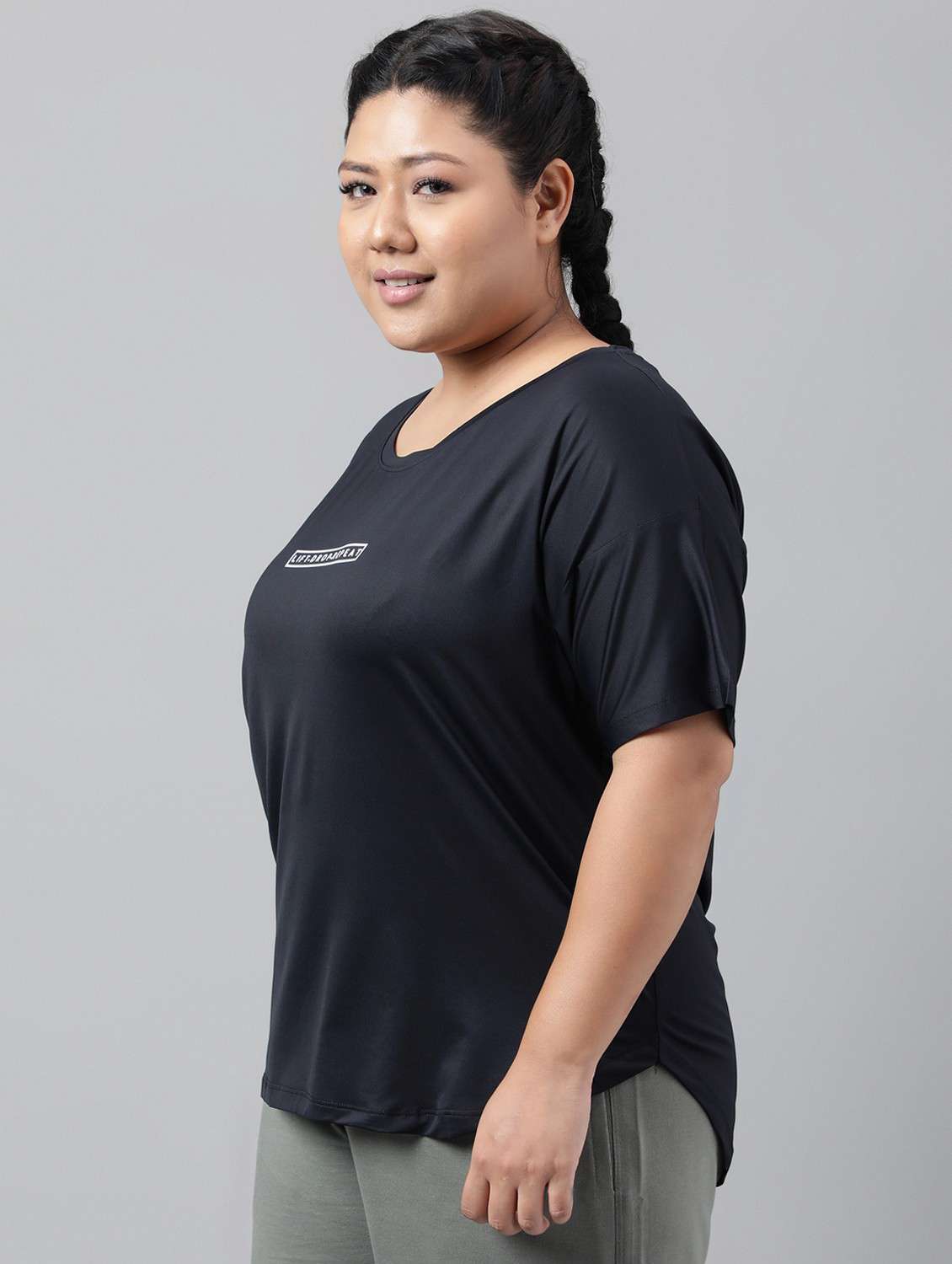 women black typographic round neck t-shirt - 21762526 -  Standard Image - 1