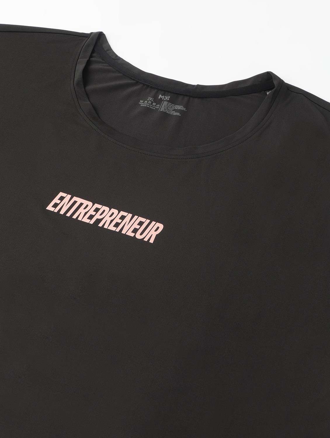 women black typographic round neck t-shirt - 21762555 -  Standard Image - 6