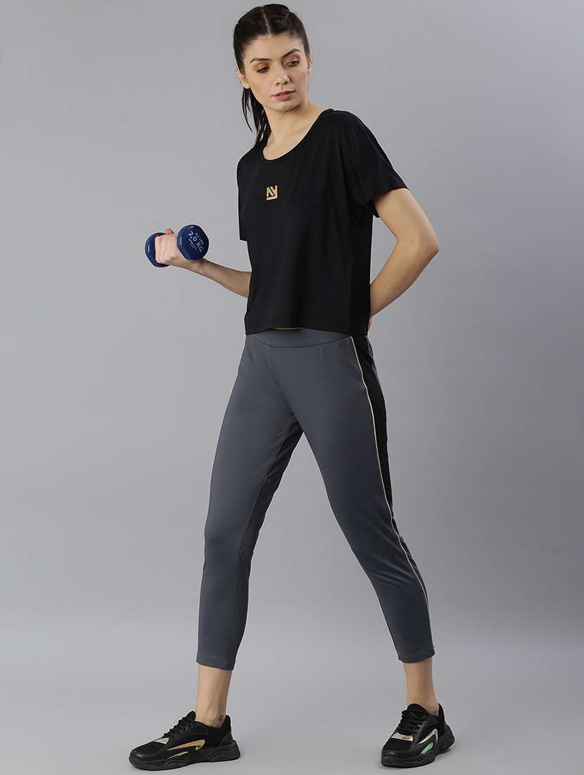 women printed round neck dri-fit sports t-shirt - 21762898 -  Standard Image - 4