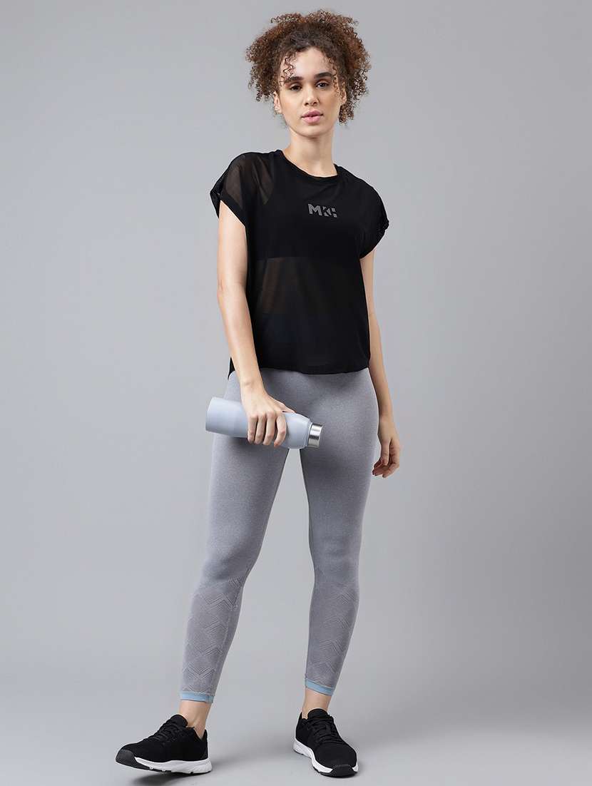 women solid round neck dri-fit t-shirt - 21763037 -  Standard Image - 4