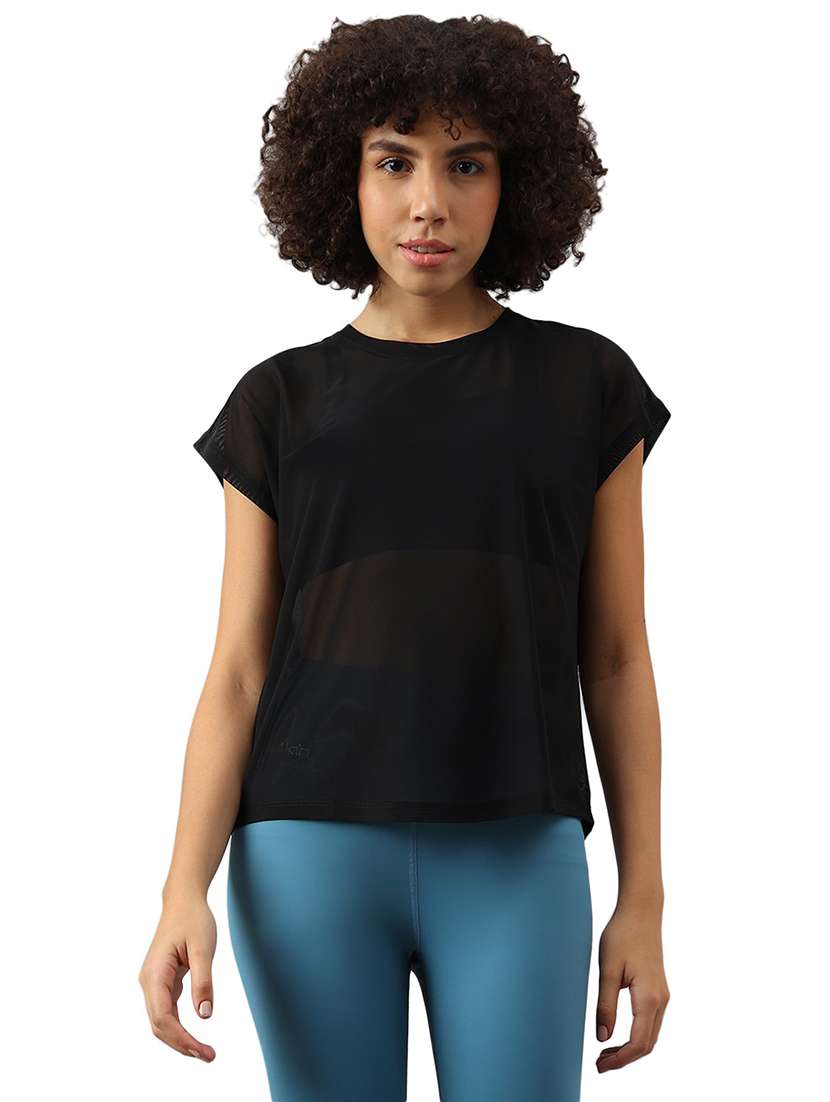 women round neck plain relaxed fit dri-fit t-shirt