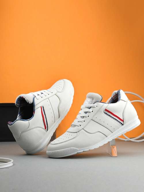 men white lace up sneaker - 21763308 -  Standard Image - 0