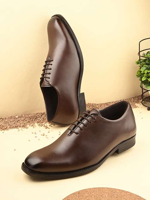 men brown lace-up oxford - 21763323 - Standard Image - 0