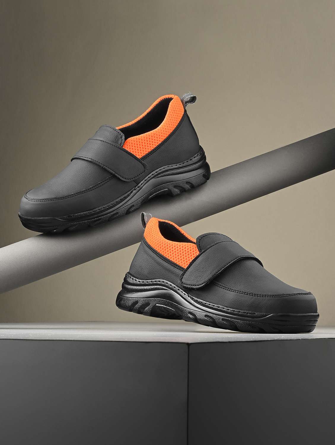 men black lace up casual shoes