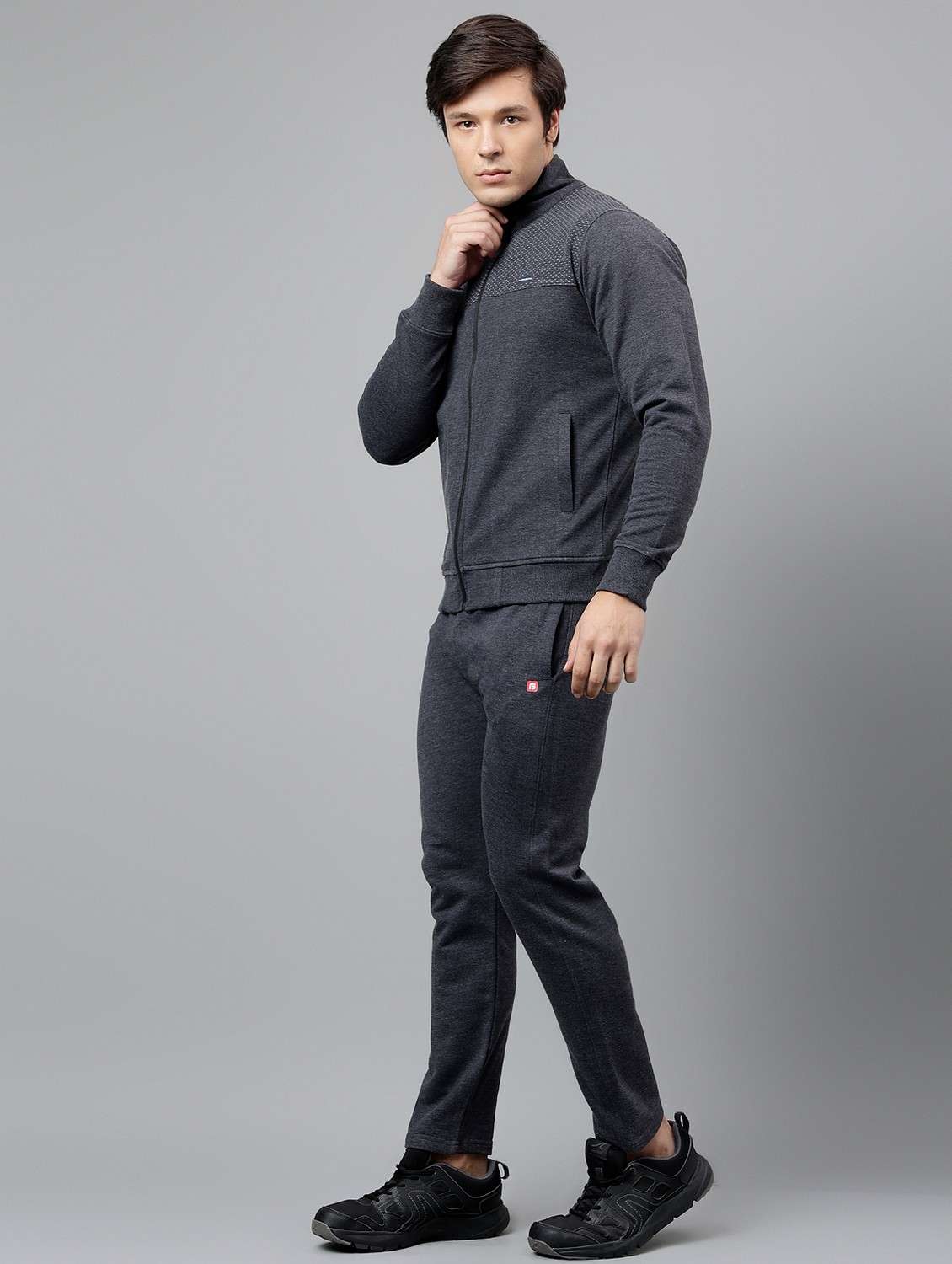men solid stand collar full length track suit - 21765003 -  Standard Image - 1