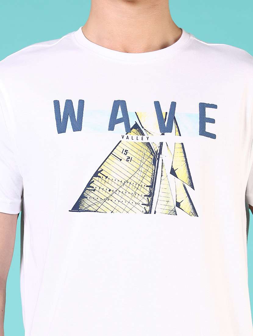 men short sleeves printed t-shirt - 21765639 -  Standard Image - 4