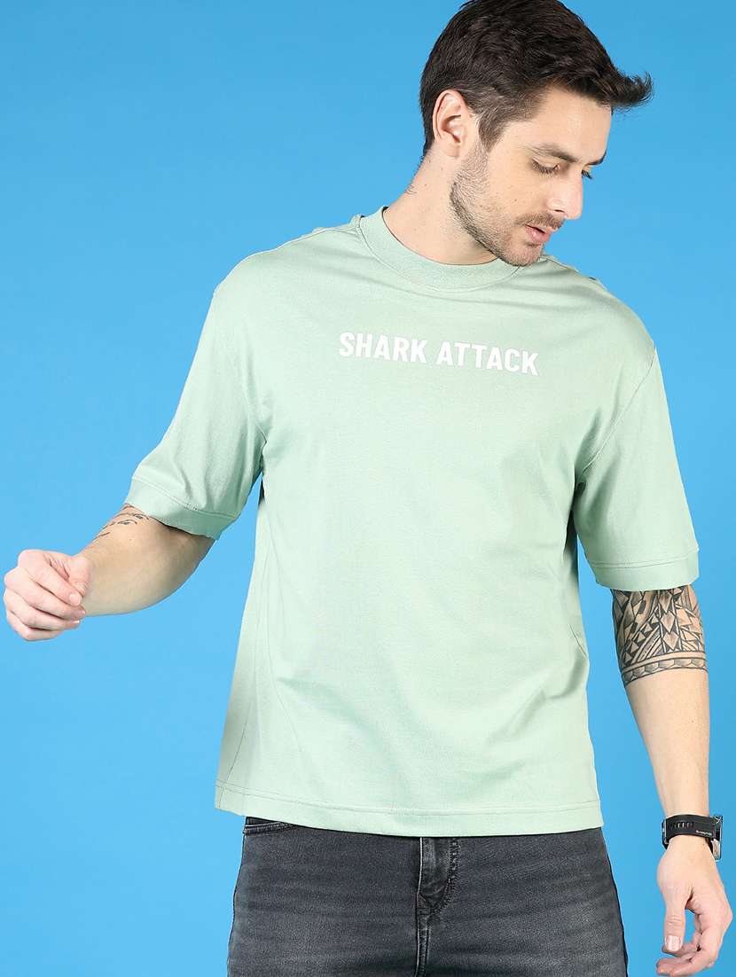 men short sleeves front & back print t-shirt - 21765660 - Zoom Image - 0