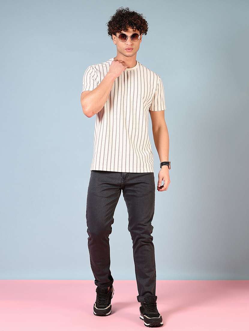 men solid mid rise slim fit jean - 21765794 -  Standard Image - 4