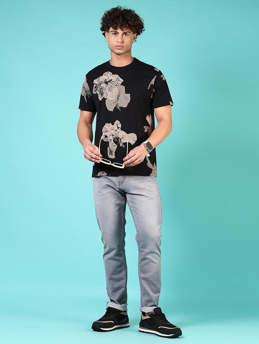 men solid mid rise slim fit jean - 21765864 - Standard Image - 4