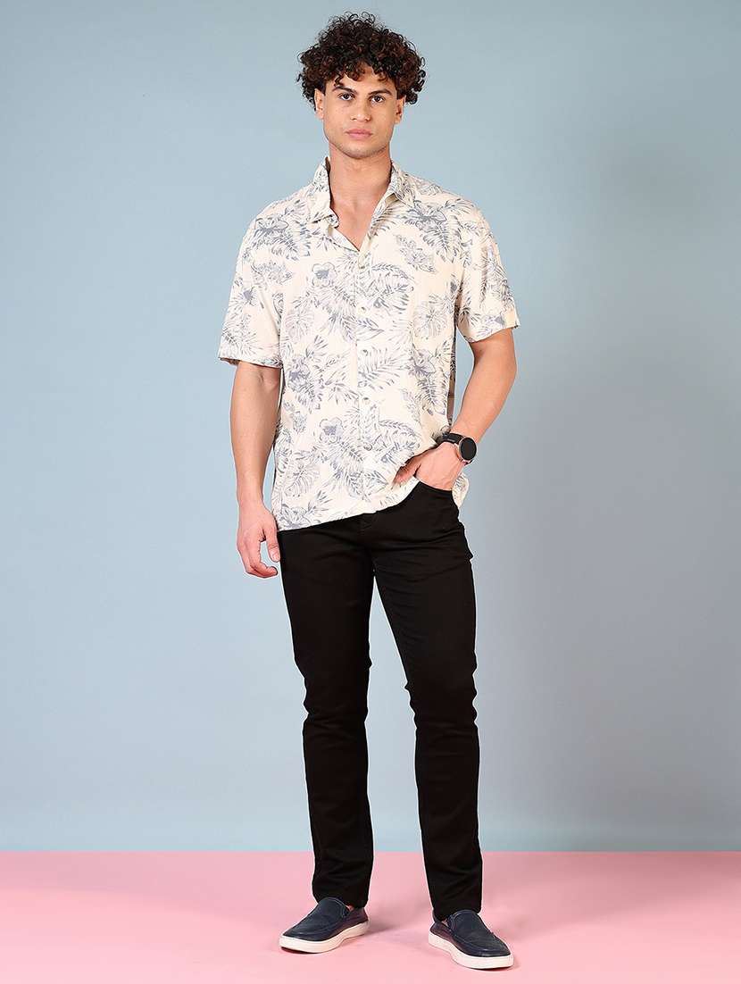 men printed short sleeve regular fit casual shirt - 21765939 - Standard Image - 4