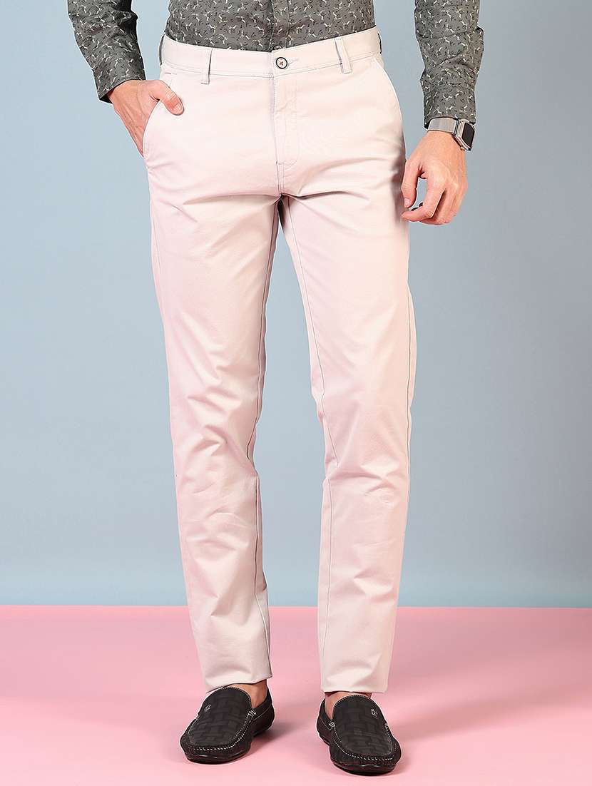 men mid rise solid chinos 