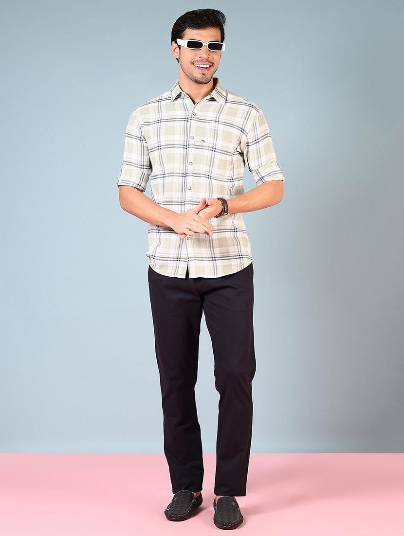 men mid rise solid flat front casual trouser - 21766238 - Standard Image - 4