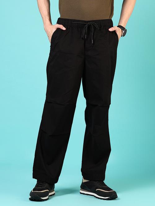 men solid mid rise relaxed fit chinos  - 21766270 -  Standard Image - 0