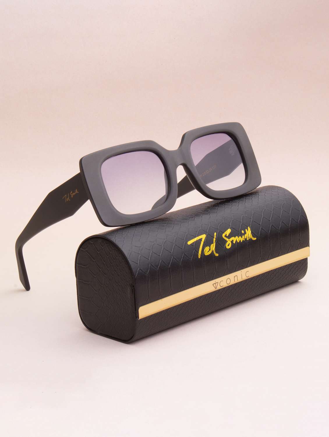 ted smith unisex grey graded premium italian acetate sunglasses with polarized lenses.